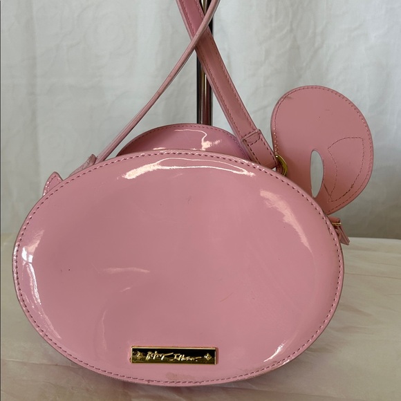 BETSY JOHNSON Pink Flamingo Crossbody Bag. - Picture 5 of 11